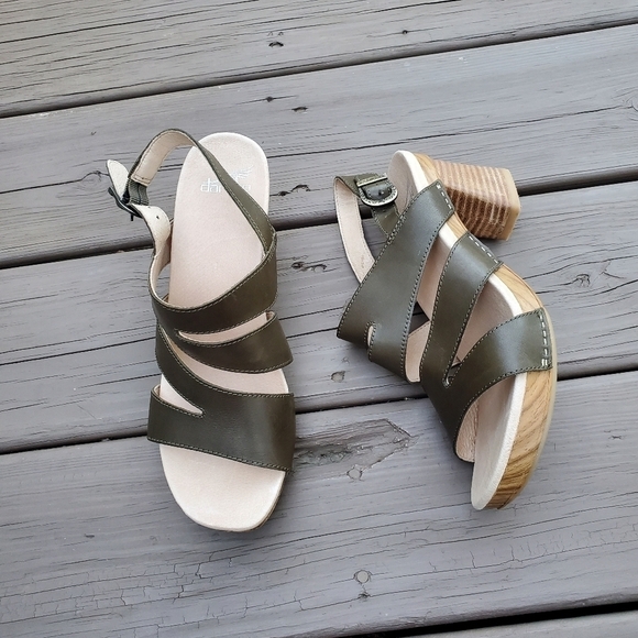 Dansko Professional Olive Green Leather Strappy Jesus Chunky Heel Sandals 39 - Picture 2 of 9